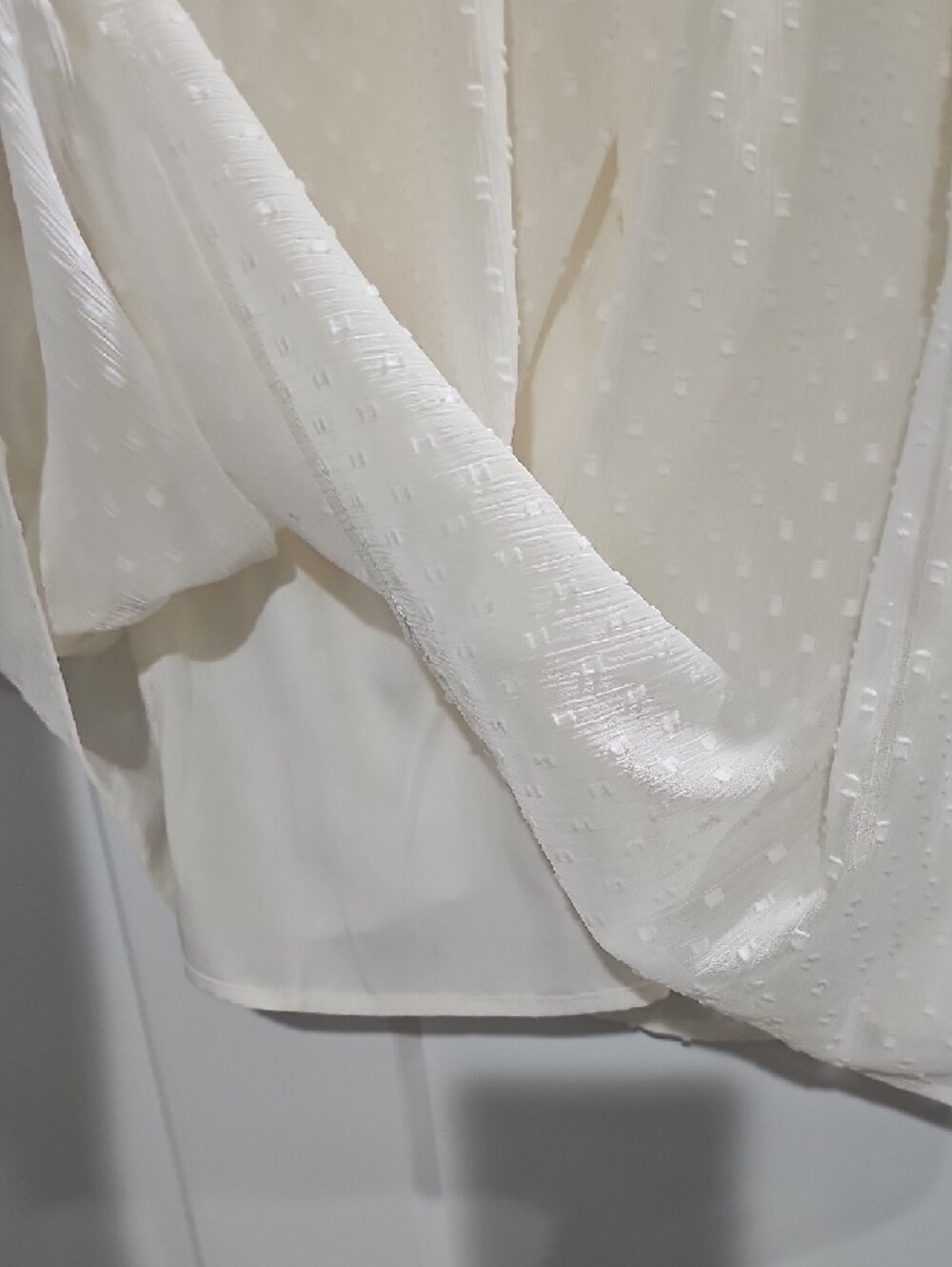Christopher & Banks Cream Swiss Dot Peasant Blouse - Picture 4 of 7